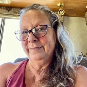 Meet your Posher, Shelly